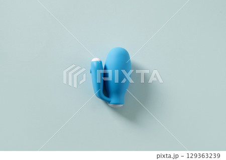Vaginal kegel smart trainer with biofeedback use with apps. 129363239