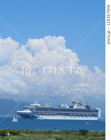 静岡県 夏雲とダイヤモンドプリンセス 8月 静岡県 夏雲とダイヤモンドプリンセス 8月 129367846