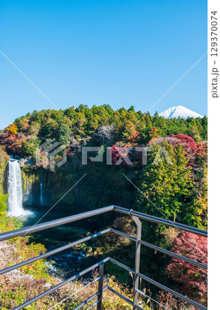 音止の滝と富士山(秋) 音止の滝と富士山(秋) 129370074