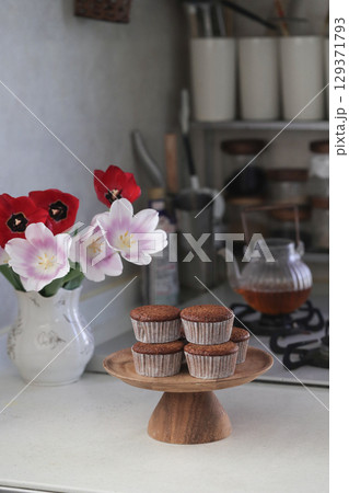 手作りのキャロットケーキ 129371793