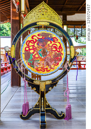 氷川神社雅楽演奏太鼓 129372457