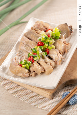 鶏 チキン ニワトリ 129372531