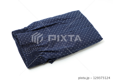 トランクス、パンツ、下着、衣類、衣服、肌着、メンズ、男、男性、清潔、お尻、履く、衣料品、布地、綿 129373124