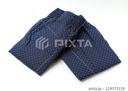 トランクス、パンツ、下着、衣類、衣服、肌着、メンズ、男、男性、清潔、お尻、履く、衣料品、布地、綿 トランクス、パンツ、下着、衣類、衣服、肌着、メンズ、男、男性、清潔、お尻、履く、衣料品、布地、綿 129373126