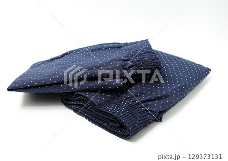 トランクス、パンツ、下着、衣類、衣服、肌着、メンズ、男、男性、清潔、お尻、履く、衣料品、布地、綿 129373131