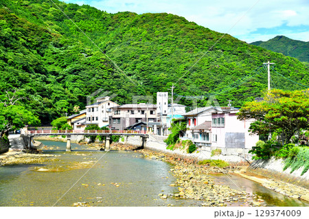 天草 下田温泉の町並み(熊本県天草市)【2025.7】 129374009