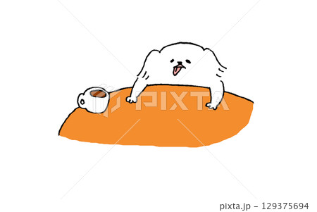 テーブルの上のコーヒーと犬 テーブルの上のコーヒーと犬 129375694
