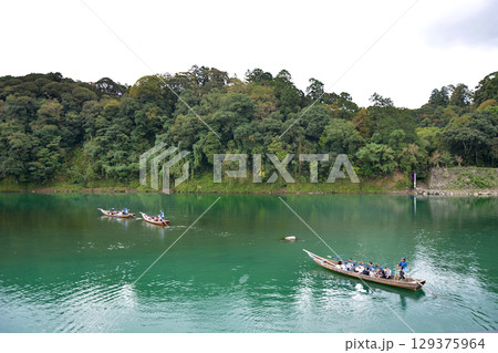 人吉の球磨川くだり（熊本県） 129375964