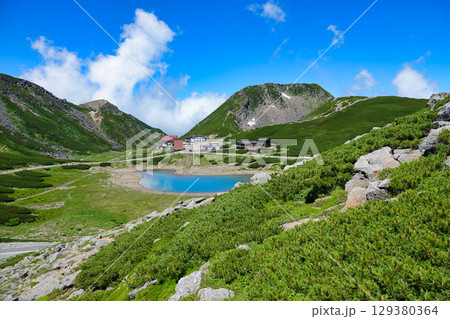 大黒岳から望む乗鞍畳平の全景 大黒岳から望む乗鞍畳平の全景 129380364