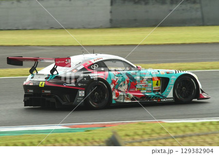 スーパーGT 富士スピードウェイ 129382904