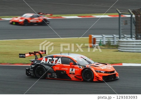 スーパーGT レーシングカー 129383093