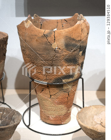 縄文土器 129384510