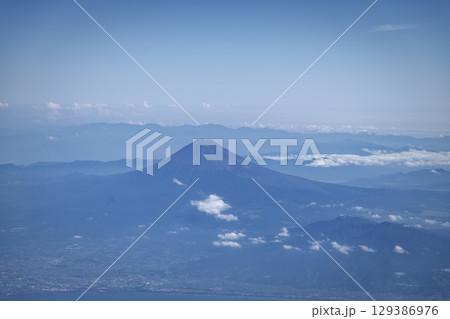 飛行機から見た富士山 飛行機から見た富士山 129386976