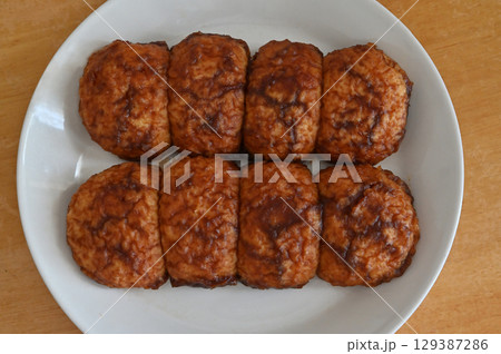 群馬名物　焼きまんじゅう 129387286