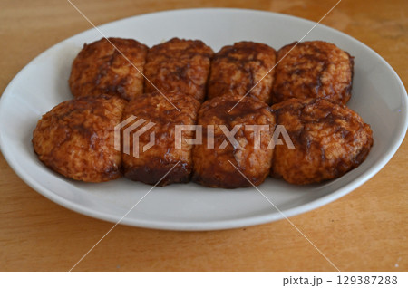 群馬名物　焼きまんじゅう 129387288