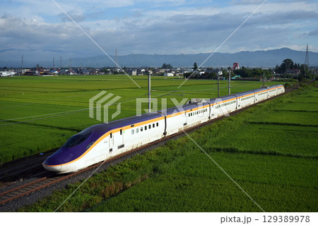 E8系山形新幹線。2025/8/9 129389978