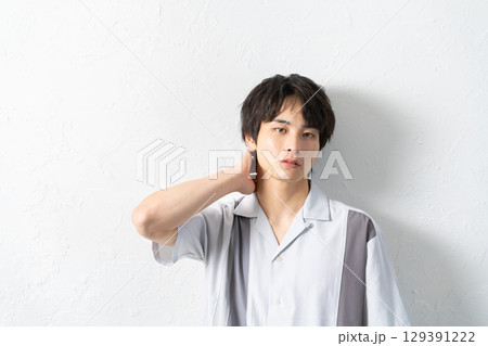 男性ポートレート 129391222