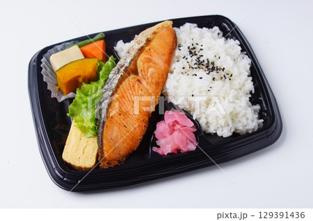 鮭弁当 和食 鮭弁当 和食 129391436