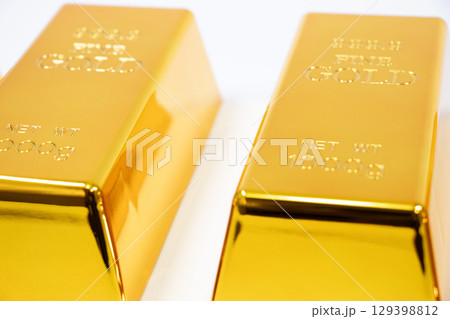 金の延べ棒 金の延べ棒 129398812