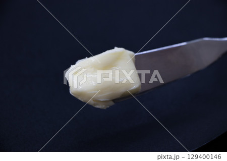 バター バター 129400146