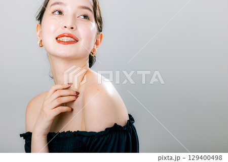 ビューティー 若い女性 ビューティー 若い女性 129400498
