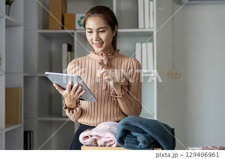 Recycling tips for sustainable living a guide for eco-conscious consumers at home informative content cozy environment engaging viewpoint Recycling tips for sustainable living a guide for eco-conscious consumers at home informative content cozy environment engaging viewpoint 129406961