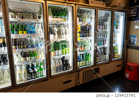 JR越後湯沢駅　CoCoLo湯沢でお酒を買う　新潟県南魚沼郡湯沢町 129413791