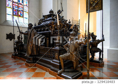 Frauenkirche Cathedral of Our Lady, Roman Catholic church and a symbol of the city of Munich in Bavaria, Germany 129418483