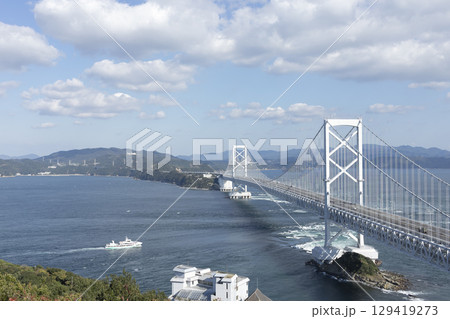 上から見る瀬戸大橋 129419273