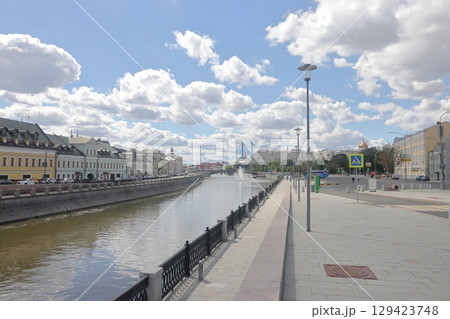 Bolotnaya embankment of the Vodootvodny Canal. Bolotnaya embankment of the Vodootvodny Canal. 129423748
