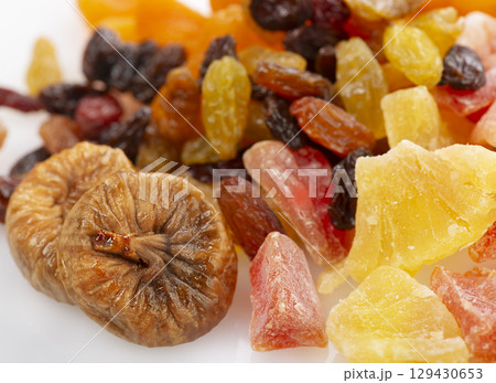 Dried Tropical Fruits Mix ,close up 129430653