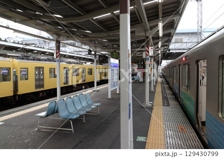 小手指駅を発着する西武池袋線 小手指駅を発着する西武池袋線 129430799