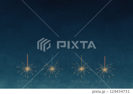 線香花火シリーズ：線香花火とマッチが添えられた夏の背景 129434731