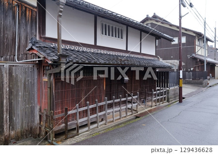 古い町並み(滋賀県 近江八幡市) 古い町並み(滋賀県 近江八幡市) 129436628