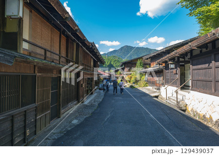 妻籠宿のレトロな風景 129439037