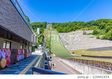 札幌オリンピックミュージアム　(北海道　7月) 129442854
