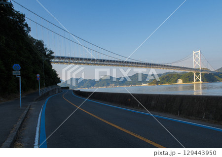 しまなみ海道原付二種から見える風景 しまなみ海道原付二種から見える風景 129443950