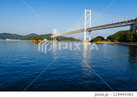 しまなみ海道原付二種から見える風景 しまなみ海道原付二種から見える風景 129444362
