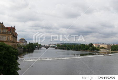 プラハ ブルタヴァ川 プラハ ブルタヴァ川 129445259