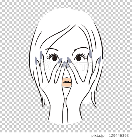 お気に入りのネイルデザインを見せる女性 お気に入りのネイルデザインを見せる女性 129446398