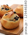 黒豆のパン 129446840