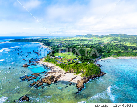 夏のあやまる岬（鹿児島県 奄美大島） 129449935