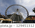 ベルン連邦院前にある観覧車 129451312