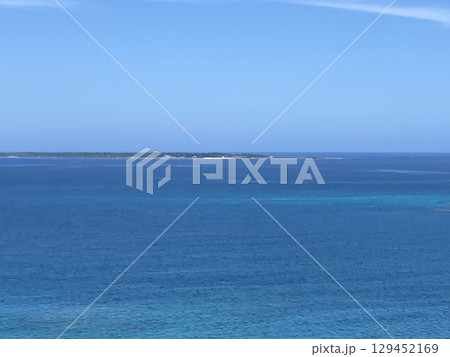 竹富島から眺める絶景の海 竹富島から眺める絶景の海 129452169