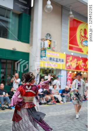 帯屋町で踊るよさこい よさこい 帯屋町で踊るよさこい よさこい 129452191