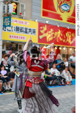 帯屋町で踊るよさこい　よさこい 129452203