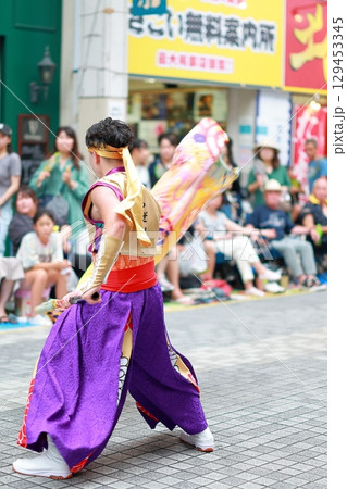 帯屋町でおどるよさこい 129453345