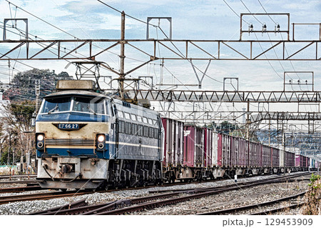 朝の貨物列車 129453909