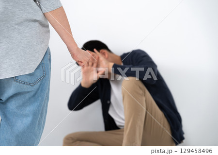 逆DV　暴力　喧嘩 129458496