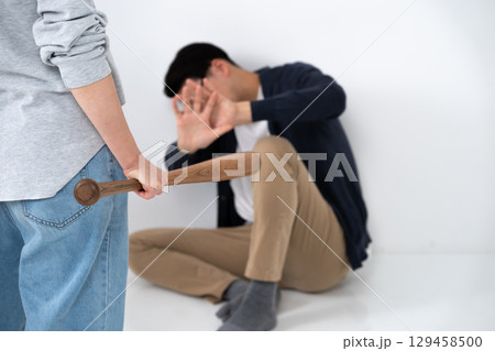 逆DV 暴力 喧嘩 バット 逆DV 暴力 喧嘩 バット 129458500
